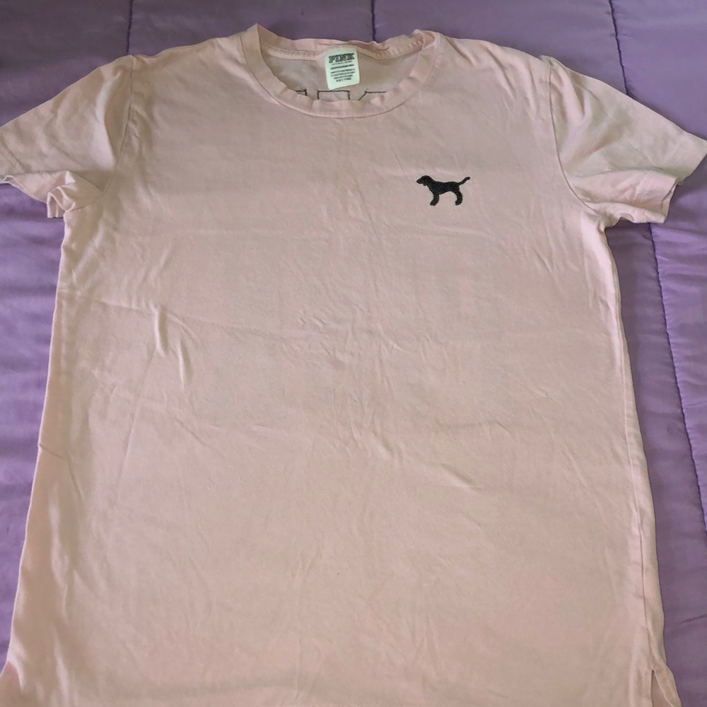 ✨pink t-shirt✨
